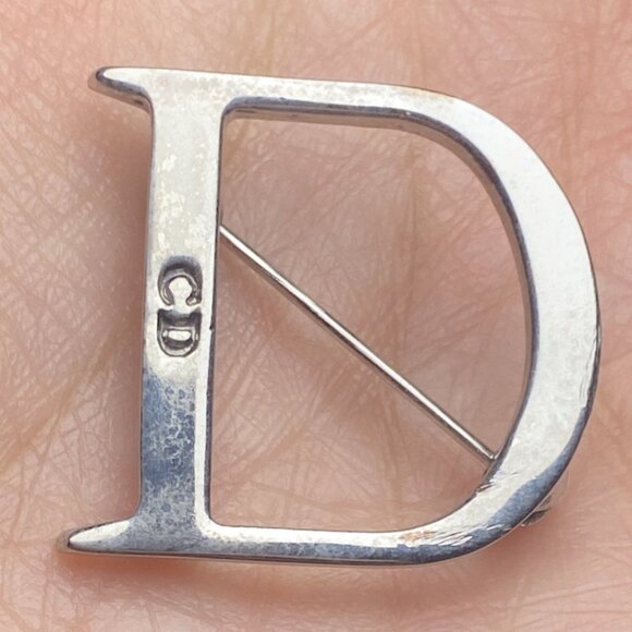 Authentic Christian Dior CD Brooch D Silver Letter Authenticated RARE $300 - Picture 1 of 10
